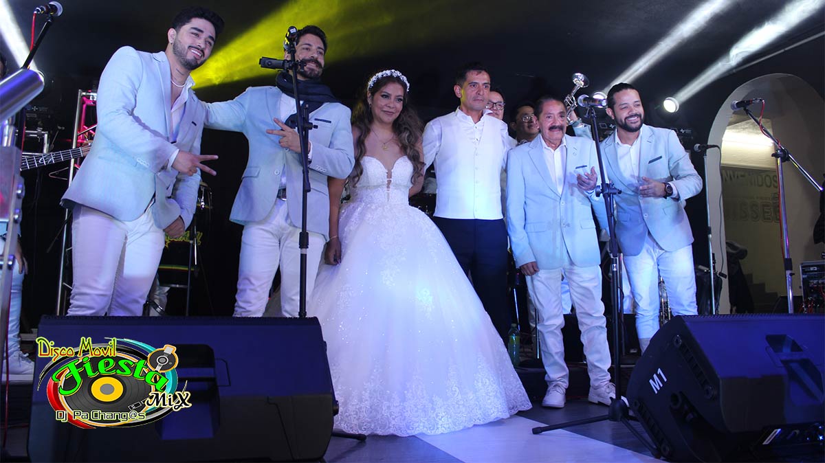 Grupos musicales para bodas Quinceanera